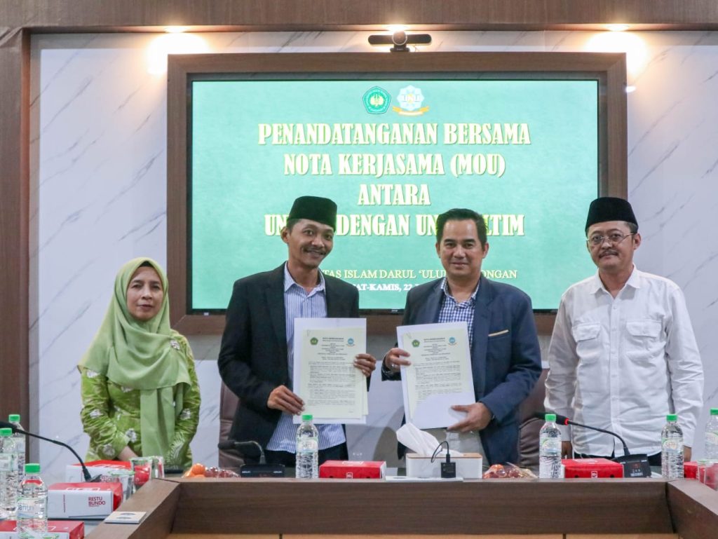 Penandatanganan MoU UNU Kaltim dan UNISDA Lamongan