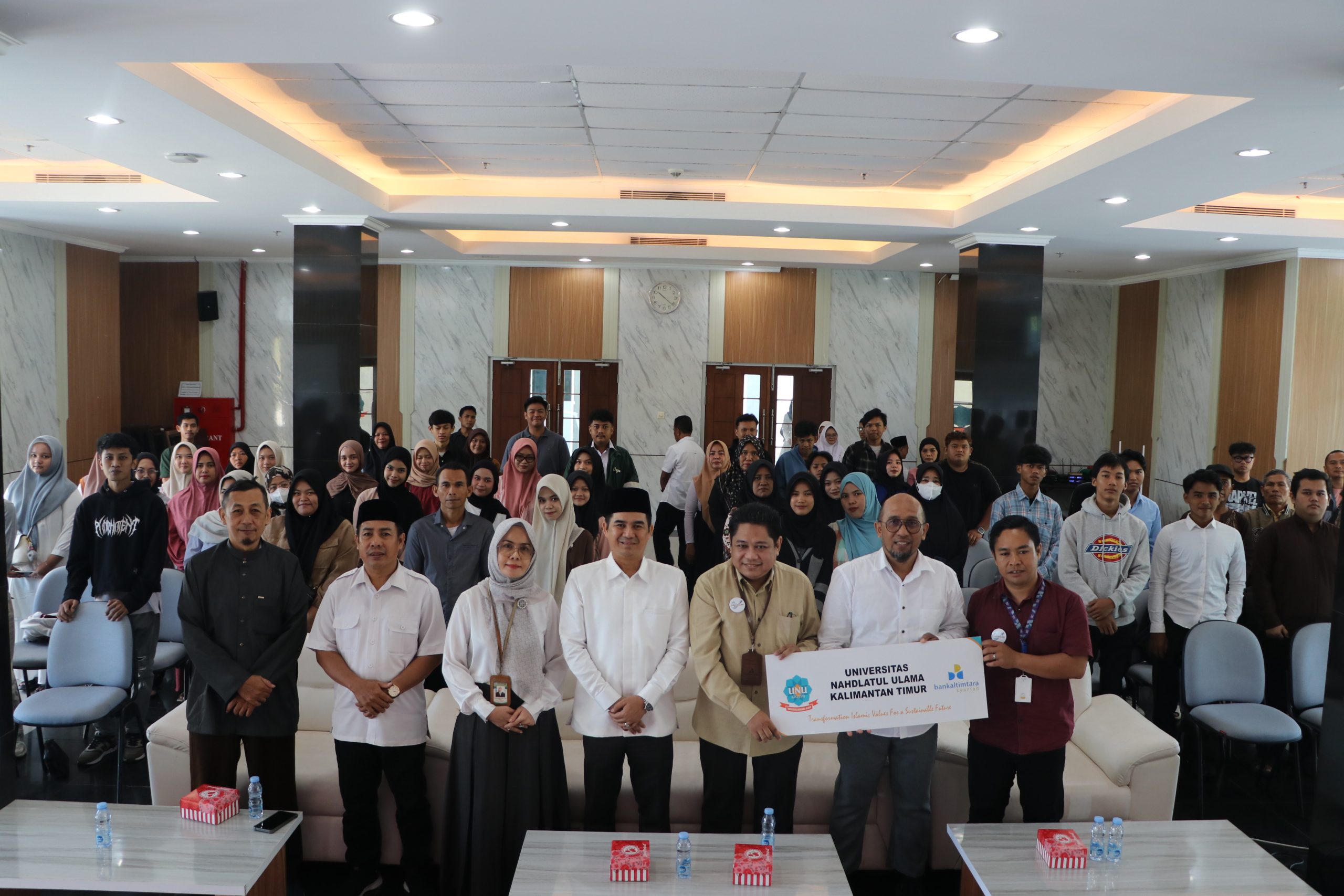 Rektor UNU Kaltim Dampingi Klinik dan Pendampingan Gratispol bagi Calon Mahasiswa Baru 2026/2027