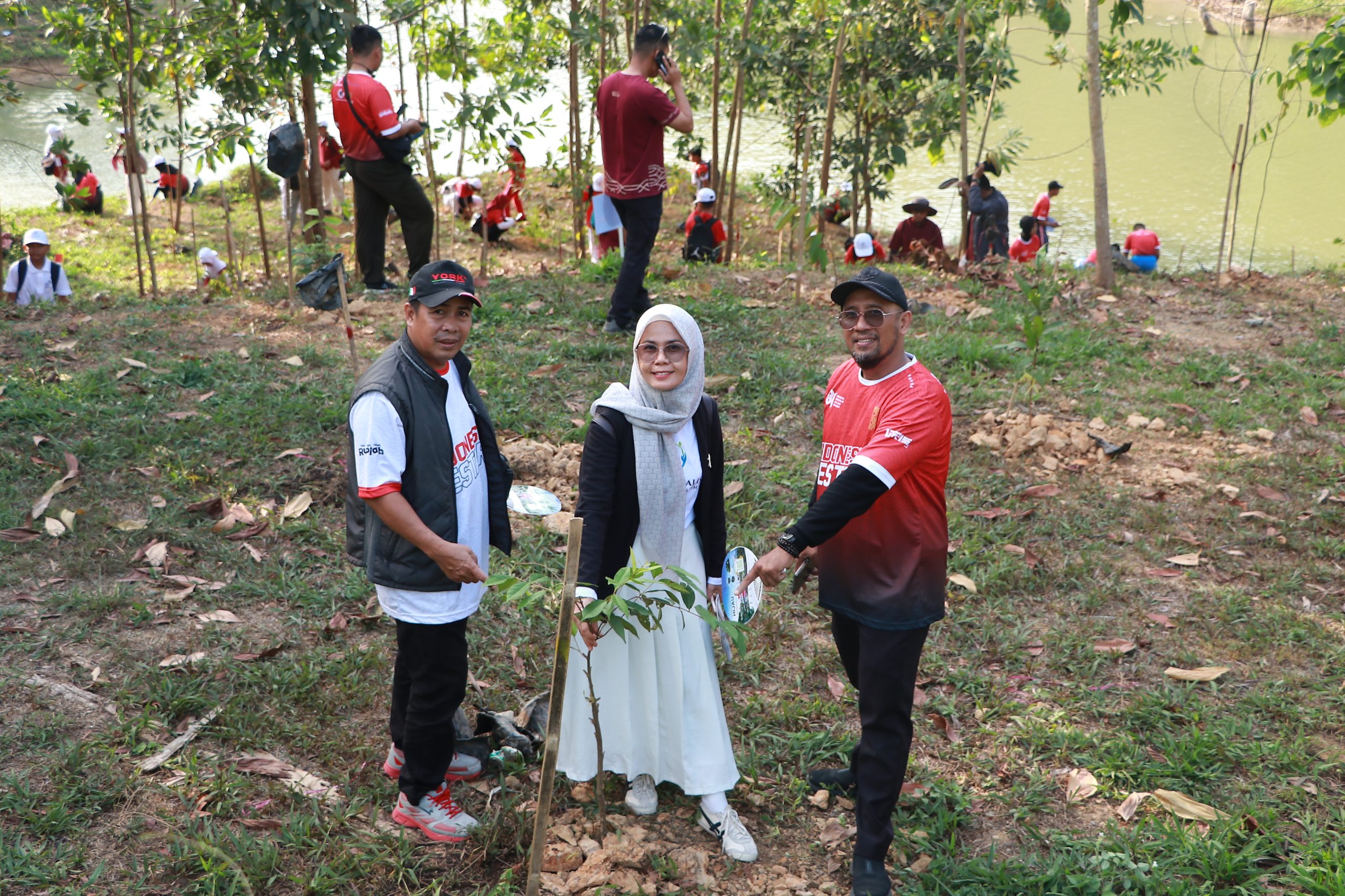 Peringati HUT ke-81 RI, UNU Kaltim Turut Dukung Penanaman 1.708 Pohon dan Rekor MURI di IKN