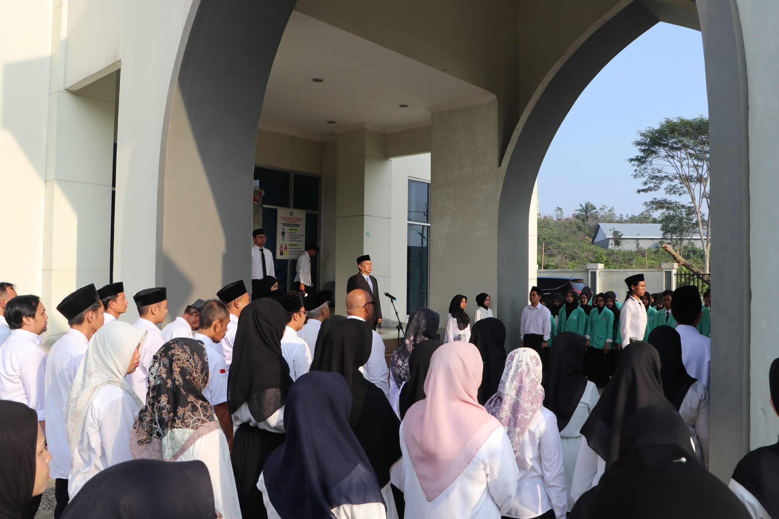 Semarak HUT RI ke-81, Sivitas Akademika UNU Kaltim Kobarkan Semangat Kemerdekaan